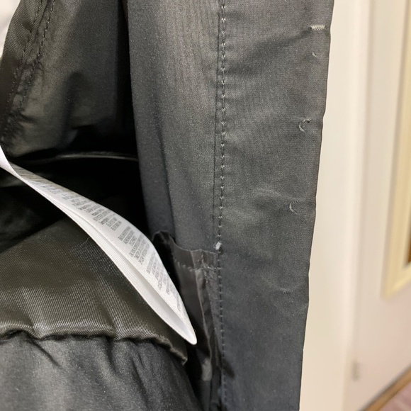 BCBGMAXAZRIA parka jacket with detachable lining, evergreen color, size XS - Picture 13 of 16